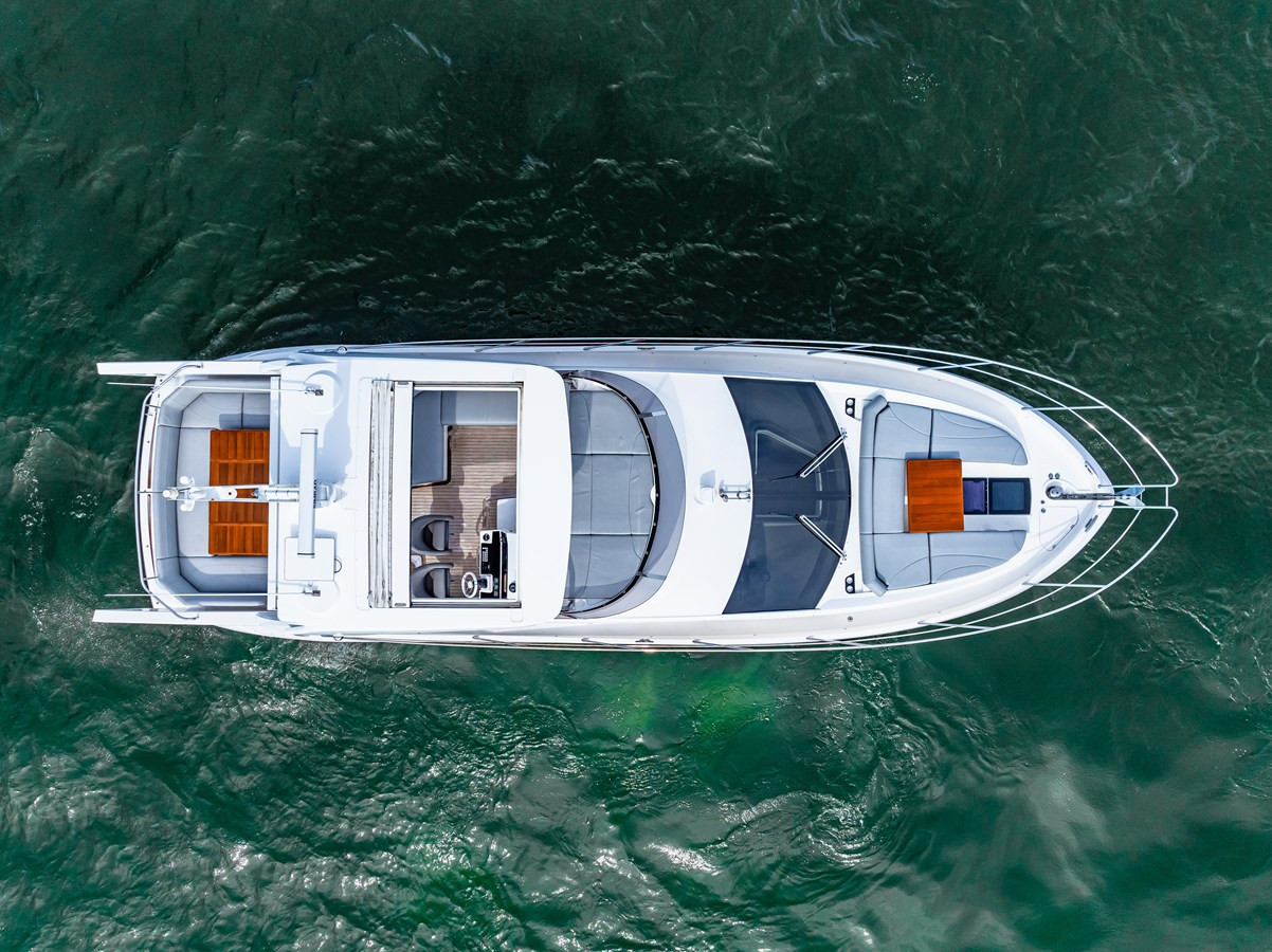 https://arconyachts.ams3.digitaloceanspaces.com/122649/conversions/large_4564545-optimize.jpg