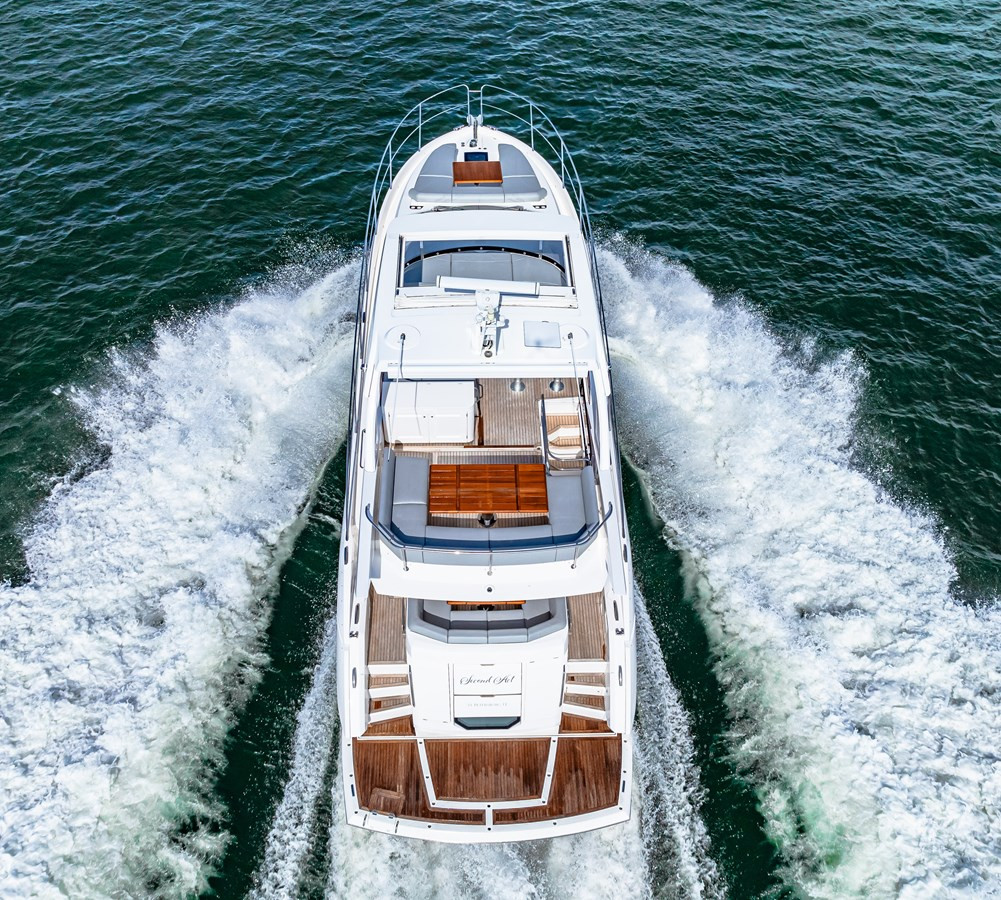 https://arconyachts.ams3.digitaloceanspaces.com/122707/conversions/large_4564566-optimize.jpg