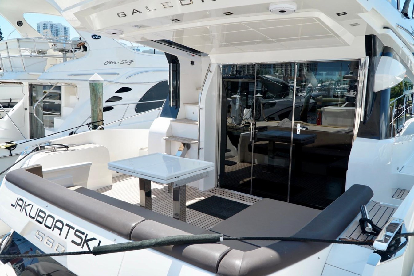 https://arconyachts.ams3.digitaloceanspaces.com/123168/conversions/large_3774329-optimize.jpg