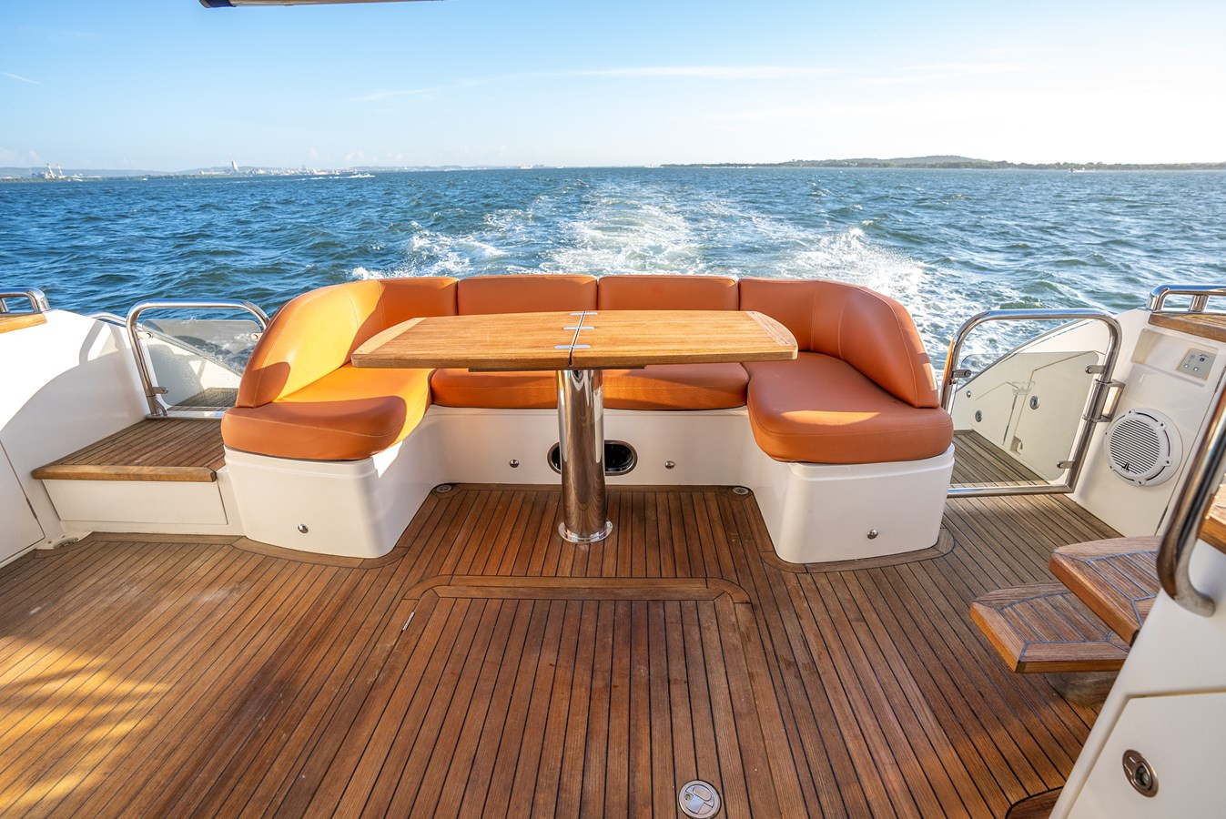 https://arconyachts.ams3.digitaloceanspaces.com/123237/conversions/large_3686327-optimize.jpg