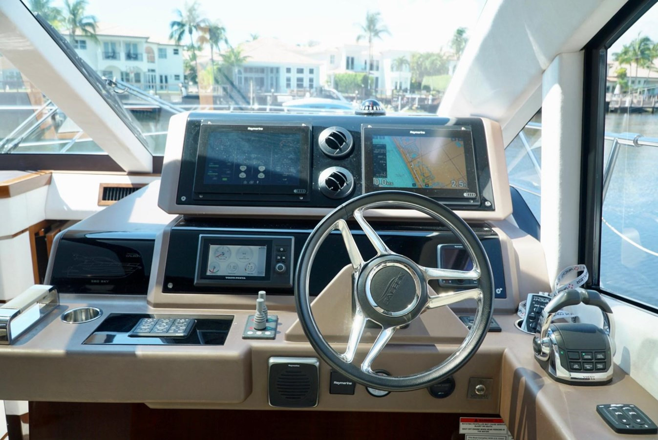 https://arconyachts.ams3.digitaloceanspaces.com/123257/conversions/large_3774359-optimize.jpg