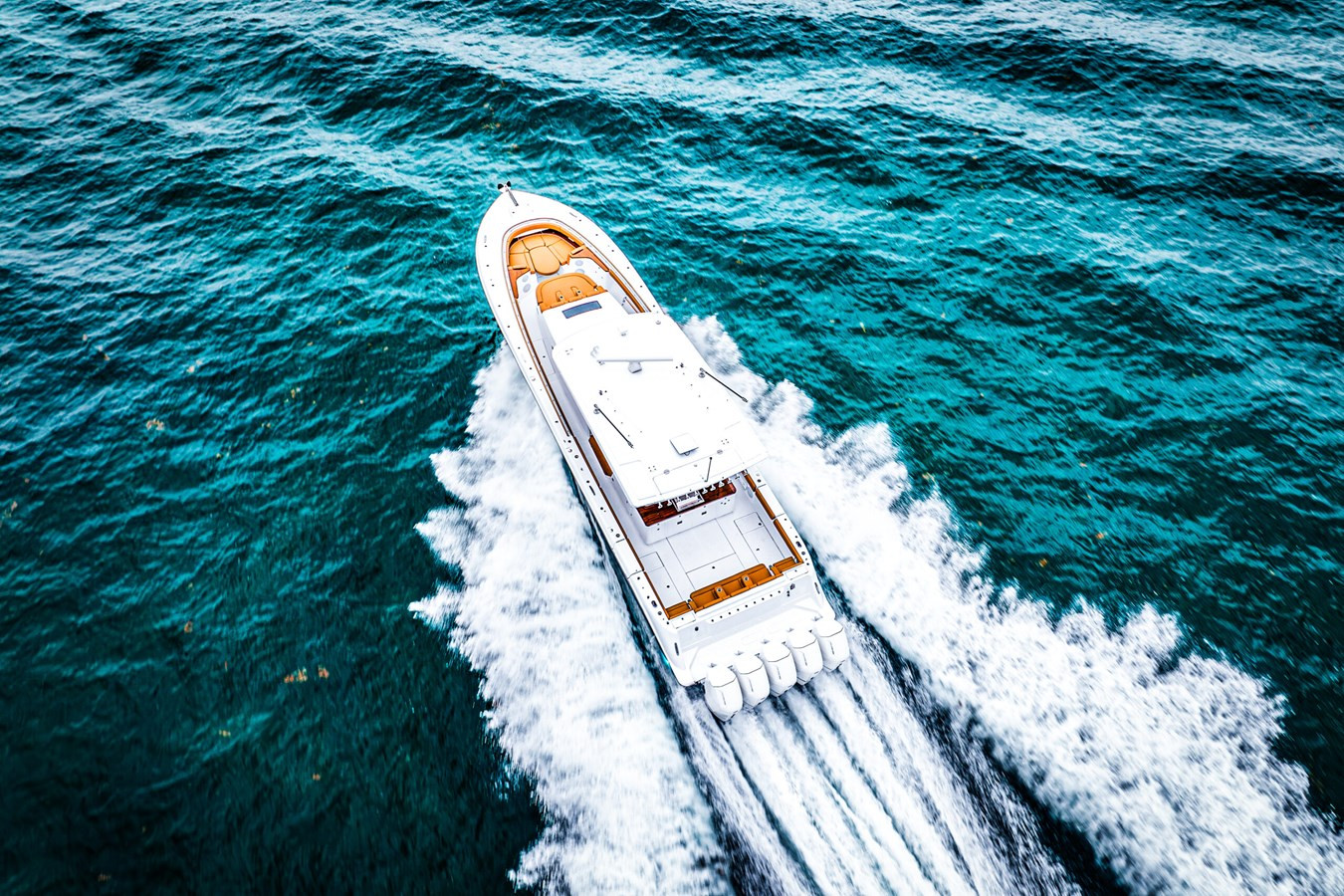 https://arconyachts.ams3.digitaloceanspaces.com/123624/conversions/large_4555677-optimize.jpg