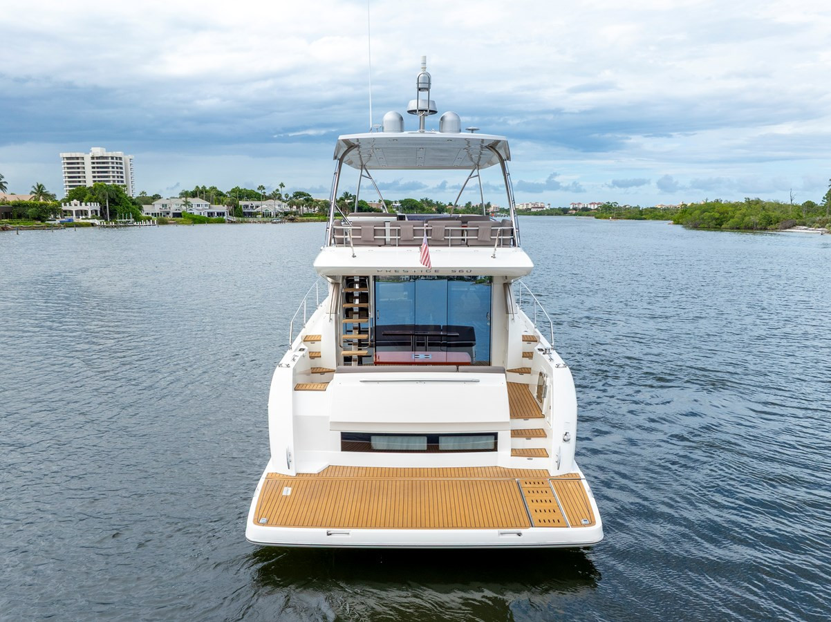 https://arconyachts.ams3.digitaloceanspaces.com/123995/conversions/large_4830662-optimize.jpg