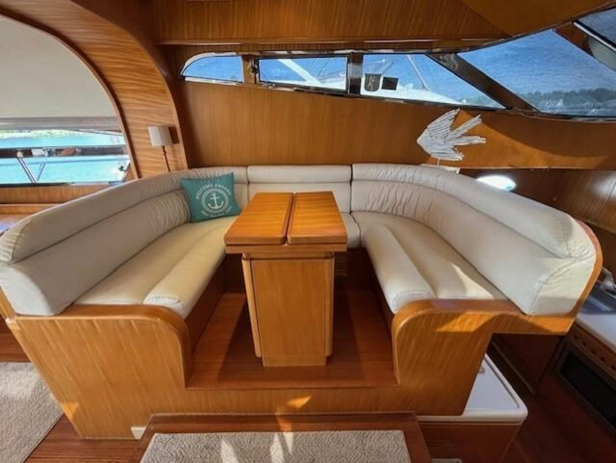 https://arconyachts.ams3.digitaloceanspaces.com/124058/conversions/large_4855123-optimize.jpg