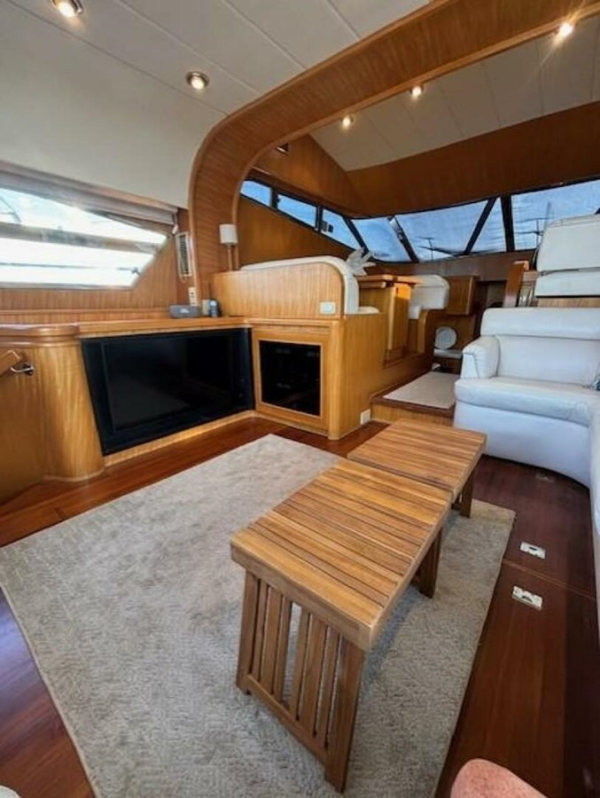 https://arconyachts.ams3.digitaloceanspaces.com/124068/conversions/large_4855127-optimize.jpg