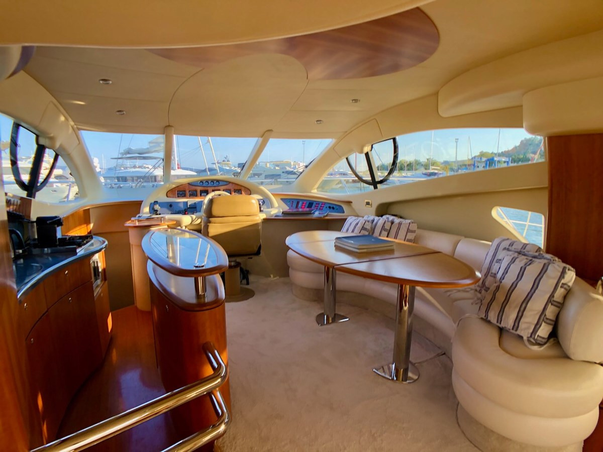 https://arconyachts.ams3.digitaloceanspaces.com/124284/conversions/large_4843558-optimize.jpg