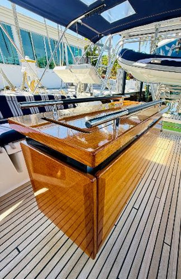https://arconyachts.ams3.digitaloceanspaces.com/124384/conversions/large_4607337-optimize.jpg