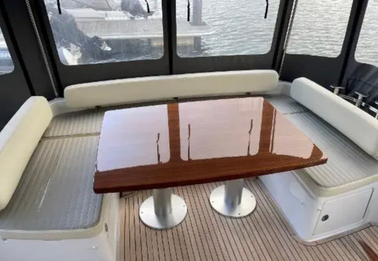 https://arconyachts.ams3.digitaloceanspaces.com/124547/conversions/large_4257770-optimize.jpg