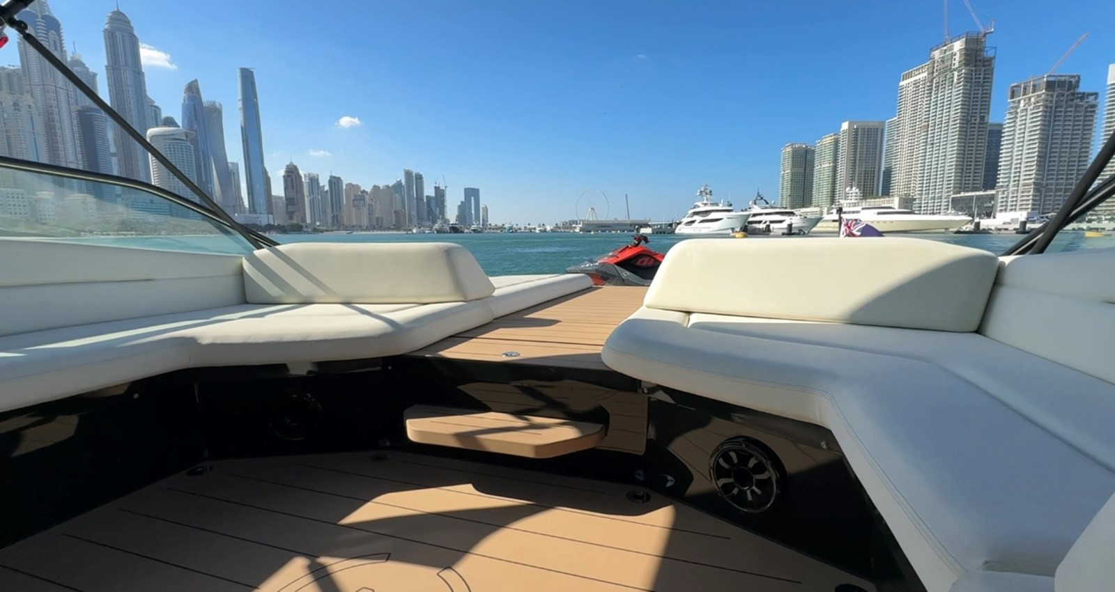 https://arconyachts.ams3.digitaloceanspaces.com/124588/conversions/large_4460210-optimize.jpg