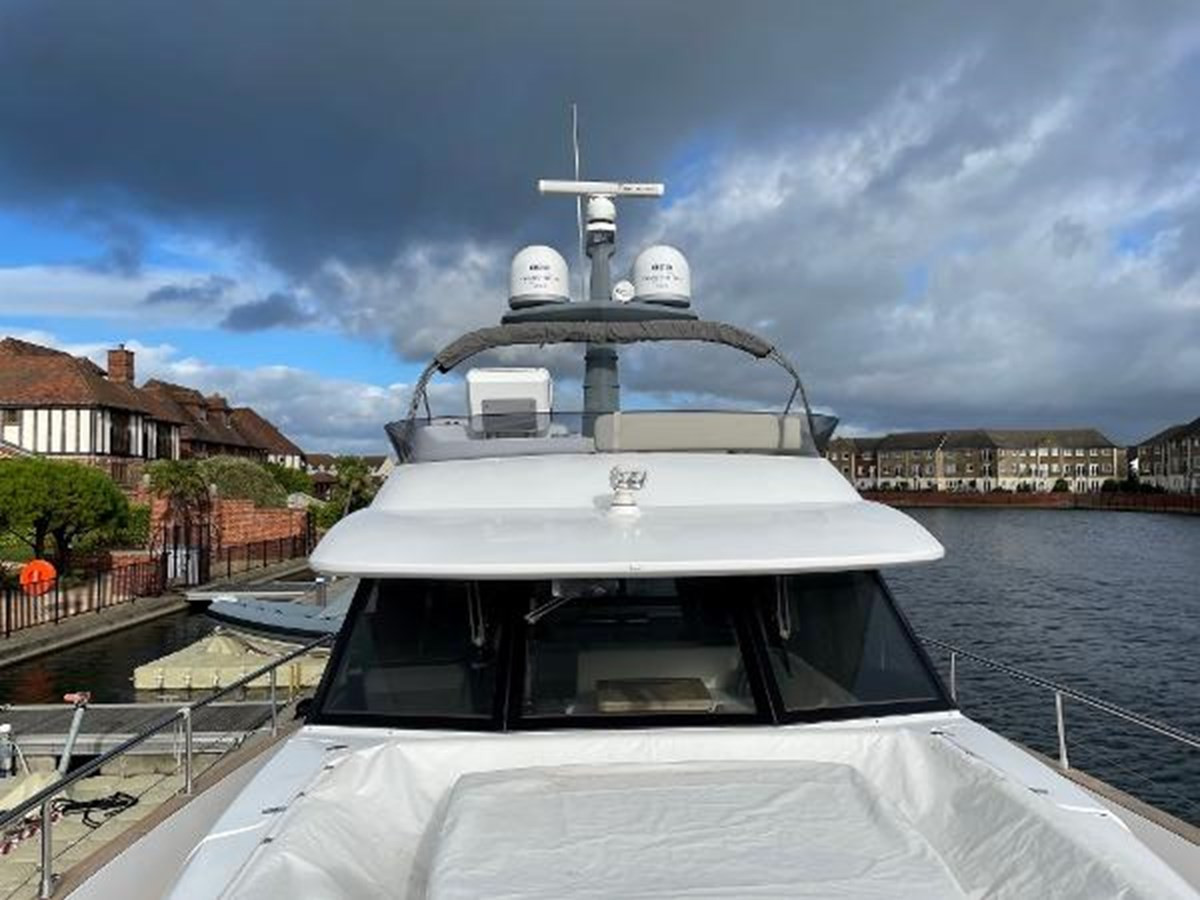 https://arconyachts.ams3.digitaloceanspaces.com/124651/conversions/large_4548955-optimize.jpg