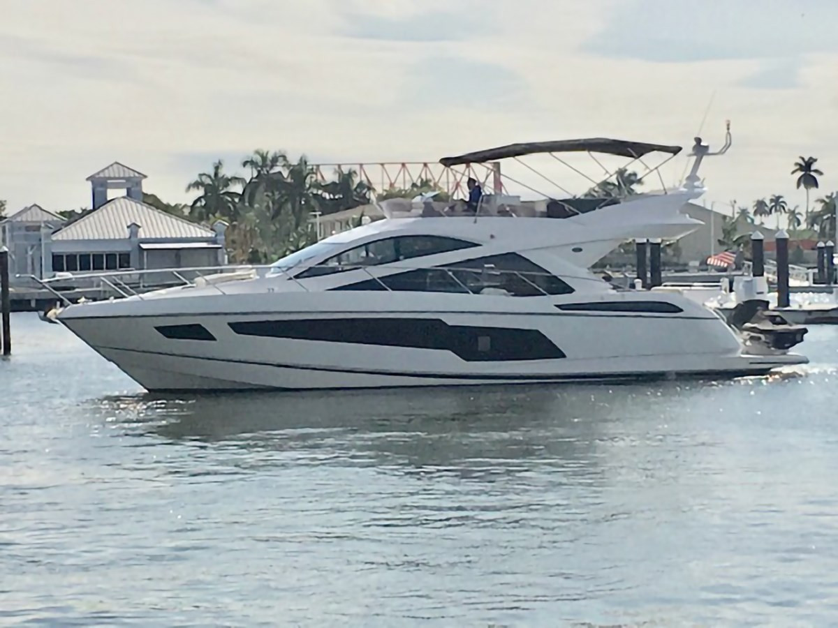 https://arconyachts.ams3.digitaloceanspaces.com/124839/conversions/large_2881996-optimize.jpg