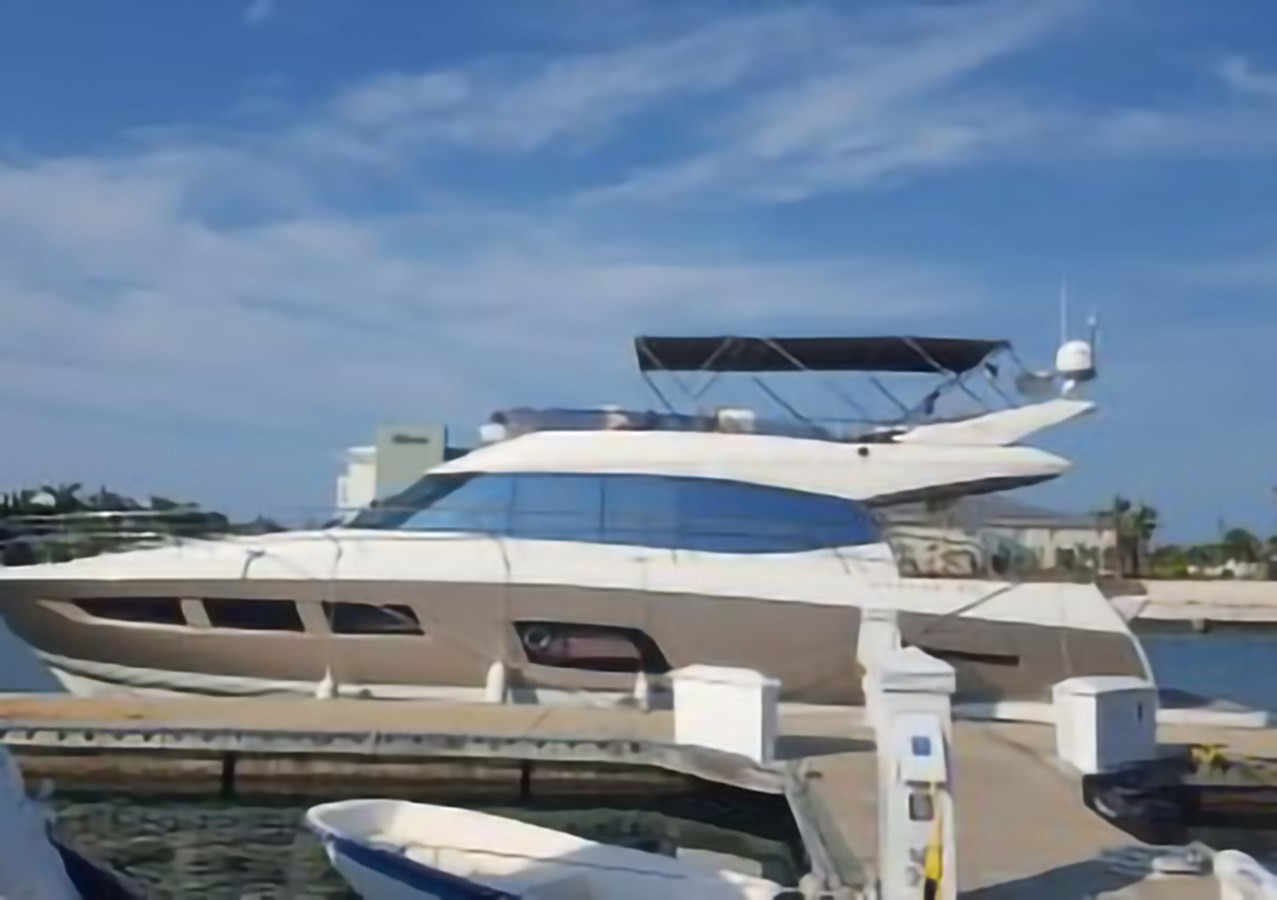 https://arconyachts.ams3.digitaloceanspaces.com/124903/conversions/large_3244644-optimize.jpg
