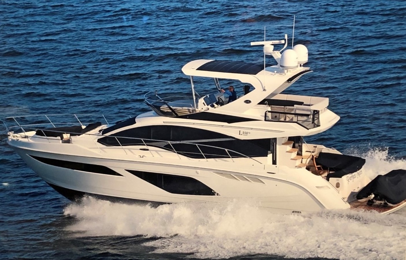 https://arconyachts.ams3.digitaloceanspaces.com/124912/conversions/large_3275870-optimize.jpg
