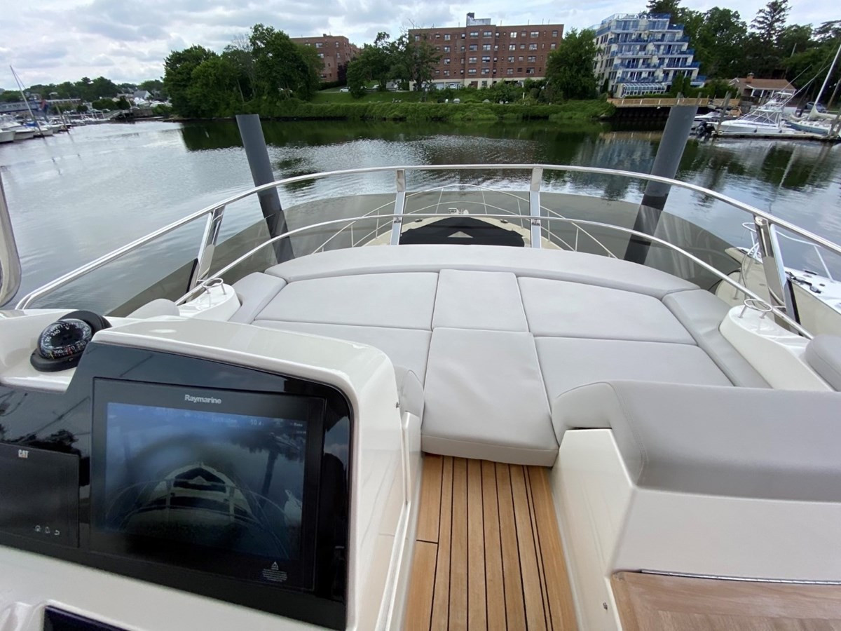 https://arconyachts.ams3.digitaloceanspaces.com/124951/conversions/large_3275883-optimize.jpg