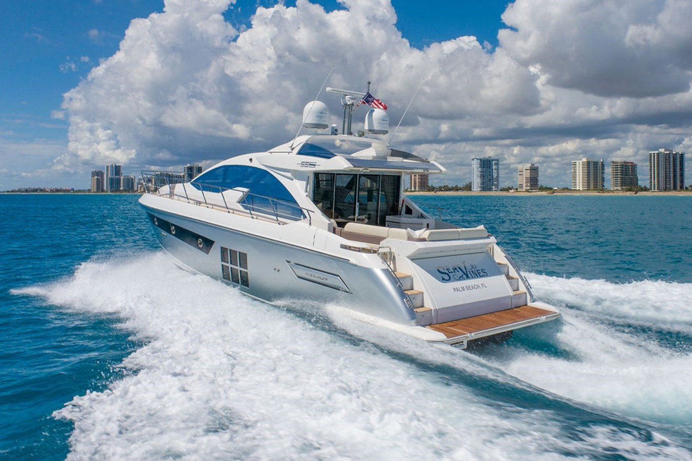 https://arconyachts.ams3.digitaloceanspaces.com/124954/conversions/large_3633871-optimize.jpg
