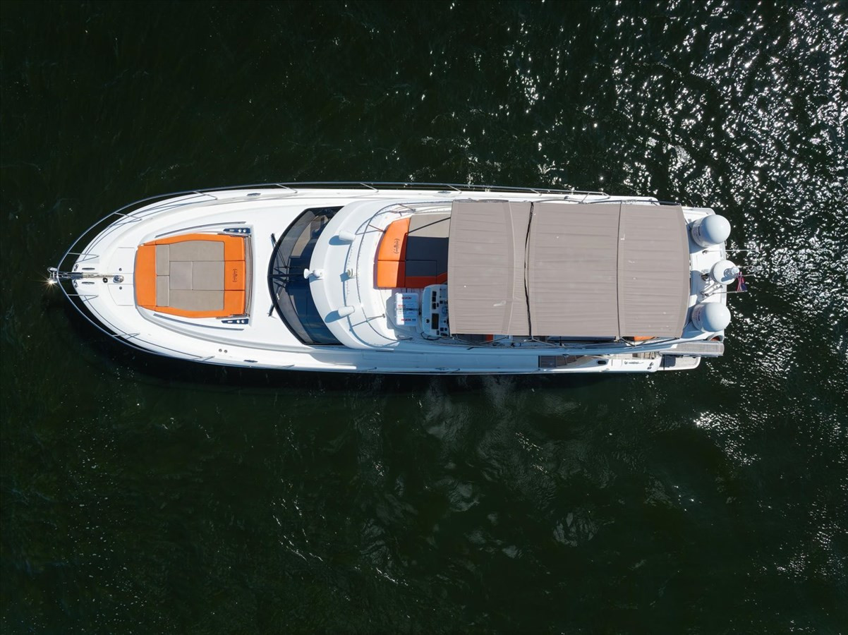 https://arconyachts.ams3.digitaloceanspaces.com/125164/conversions/large_3826217-optimize.jpg