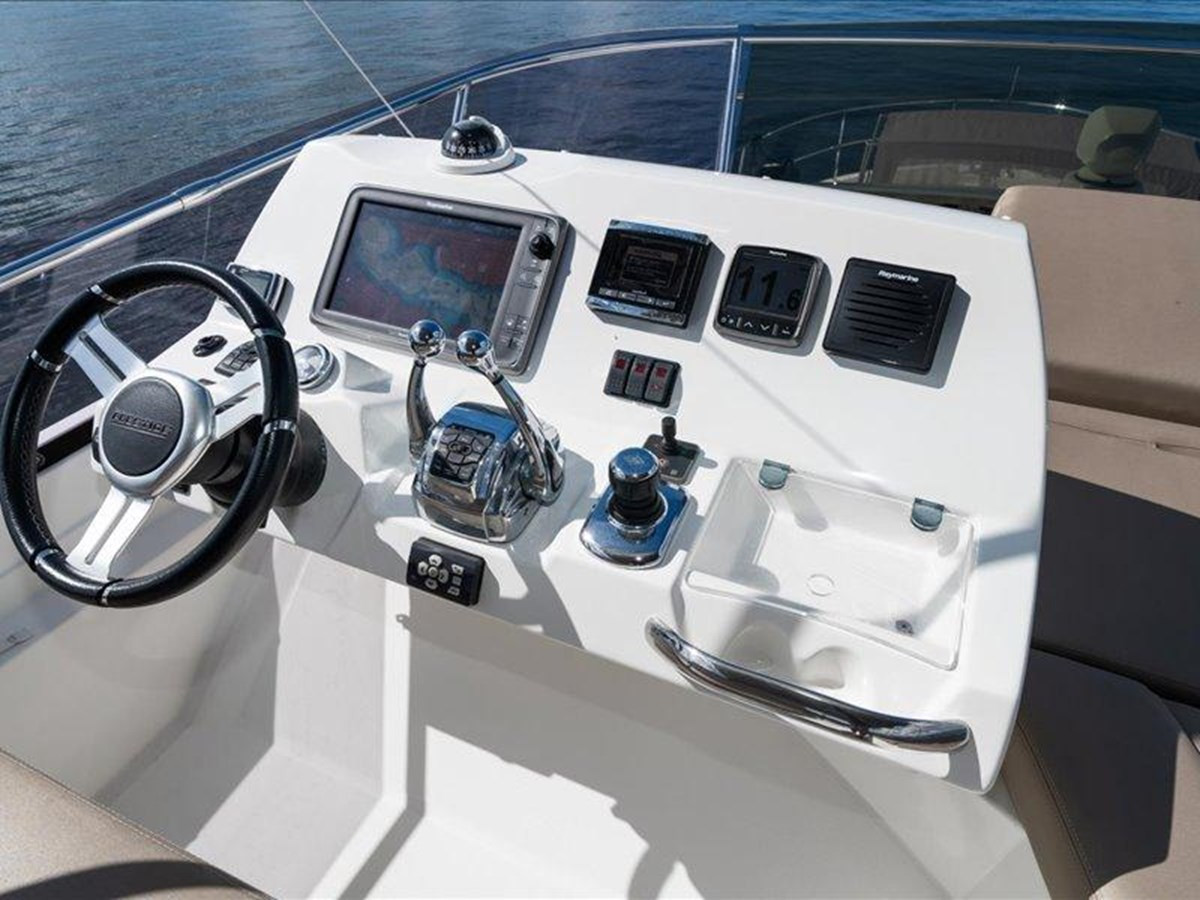 https://arconyachts.ams3.digitaloceanspaces.com/125486/conversions/large_4008035-optimize.jpg