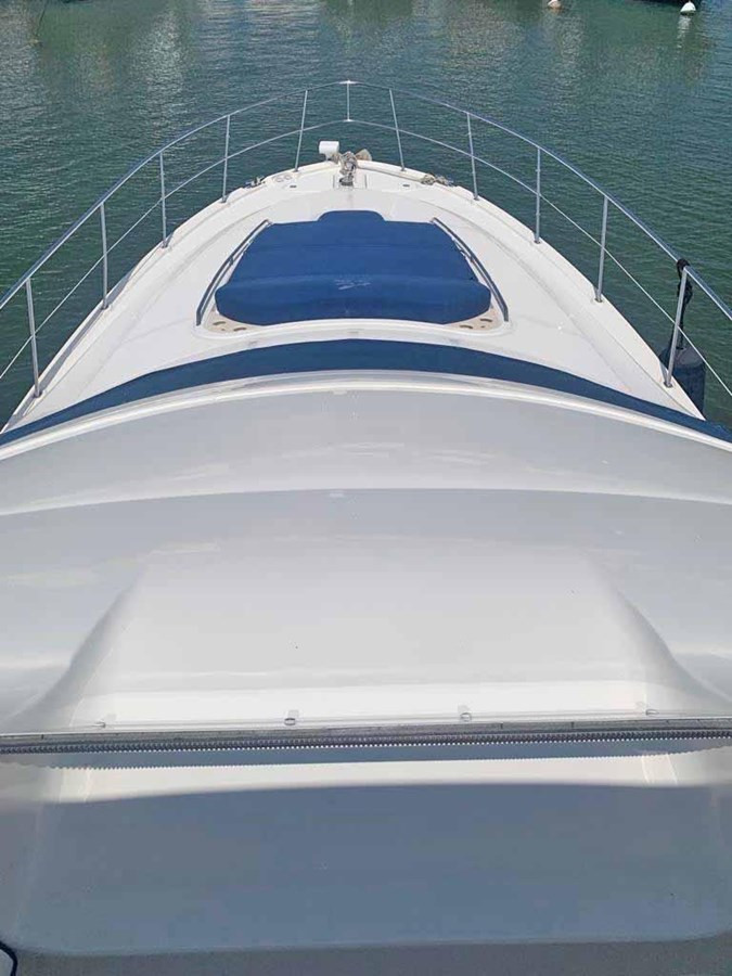 https://arconyachts.ams3.digitaloceanspaces.com/125513/conversions/large_4010416-optimize.jpg