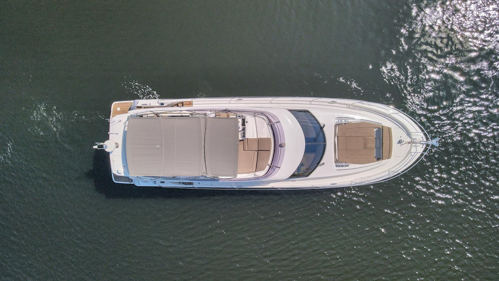 https://arconyachts.ams3.digitaloceanspaces.com/125531/conversions/large_4065470-optimize.jpg