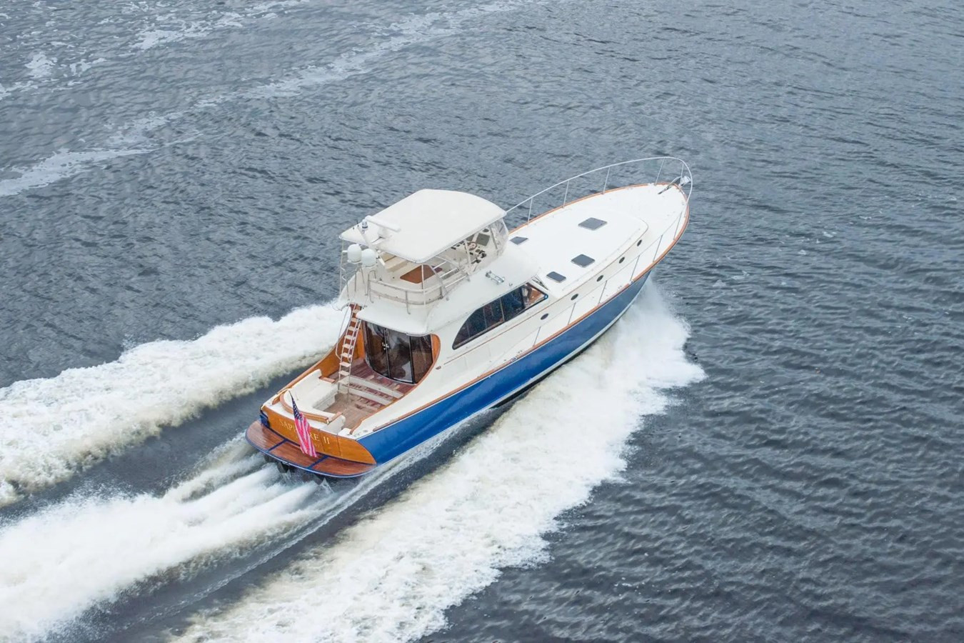 https://arconyachts.ams3.digitaloceanspaces.com/125782/conversions/large_4195055-optimize.jpg