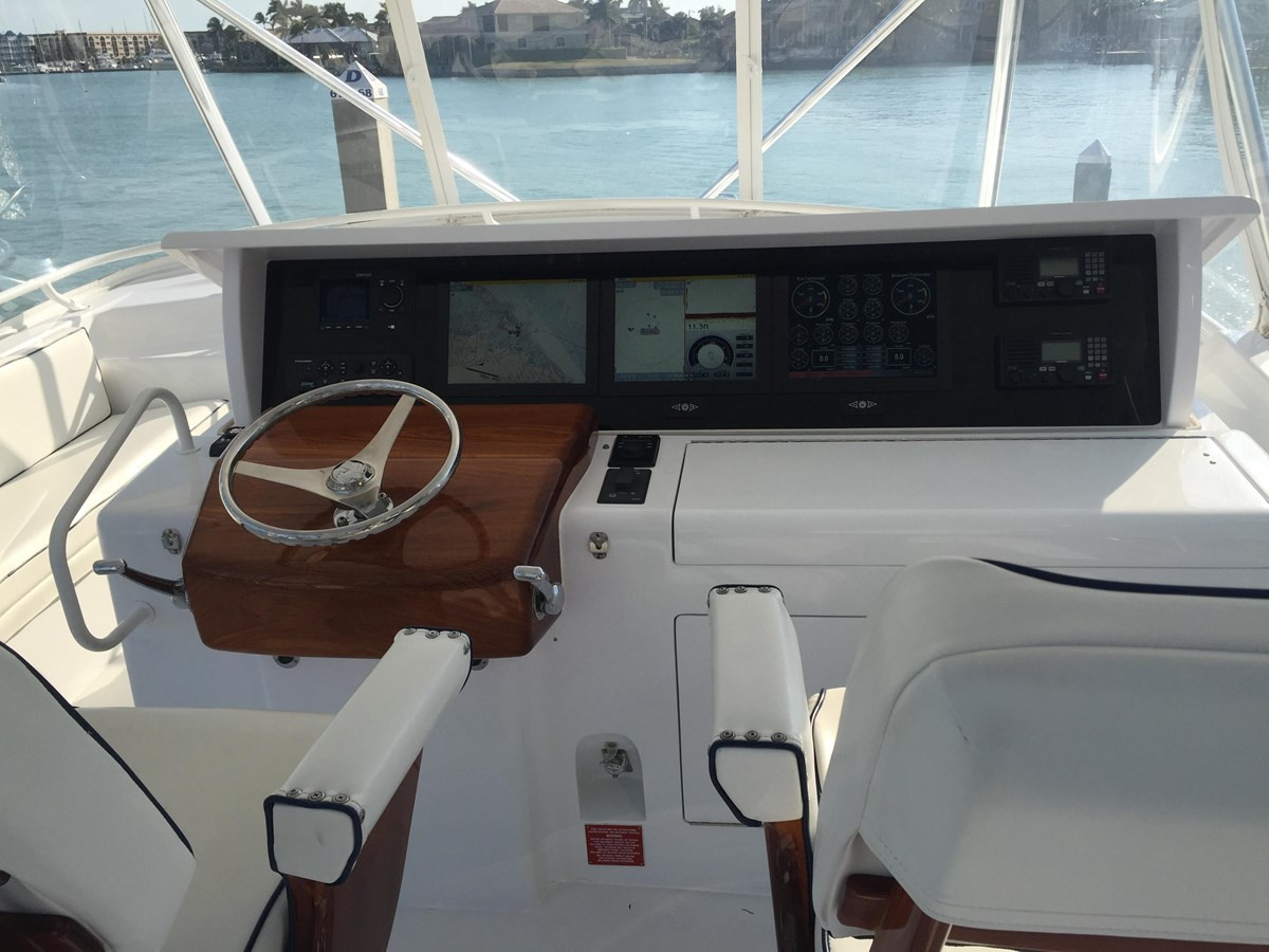 https://arconyachts.ams3.digitaloceanspaces.com/125790/conversions/large_4187921-optimize.jpg