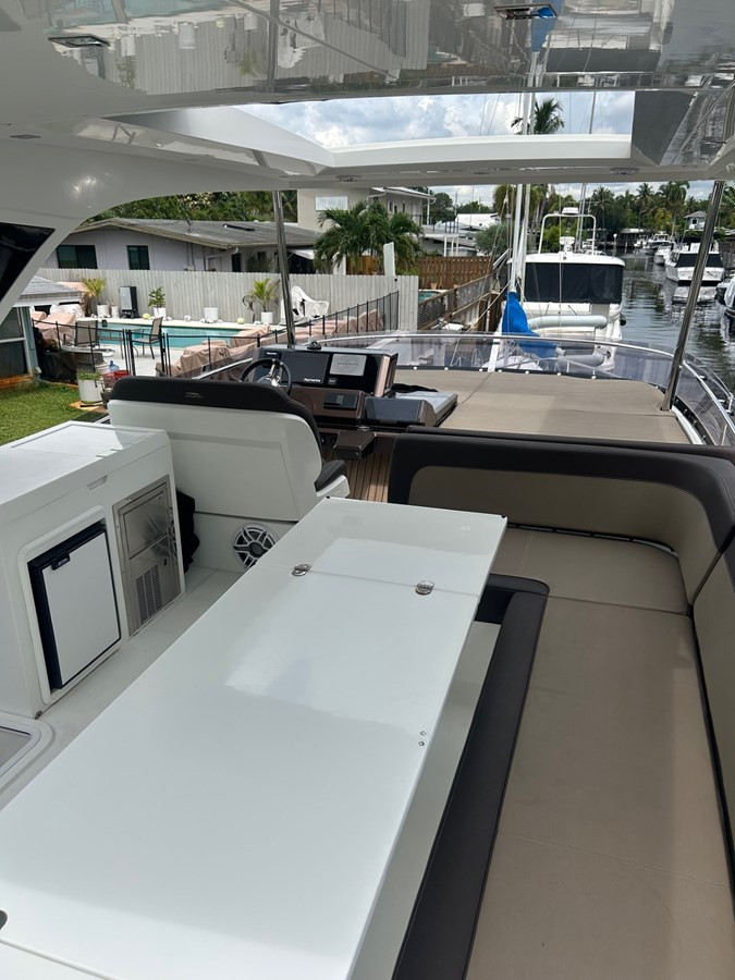 https://arconyachts.ams3.digitaloceanspaces.com/126558/conversions/large_4771974-optimize.jpg