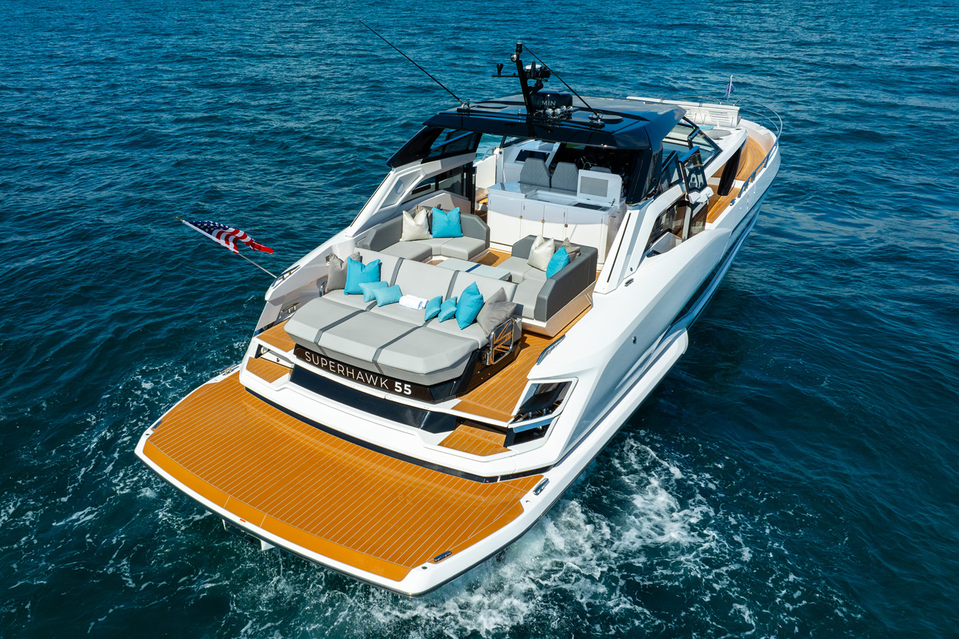 https://arconyachts.ams3.digitaloceanspaces.com/126593/conversions/large_4850990-optimize.jpg