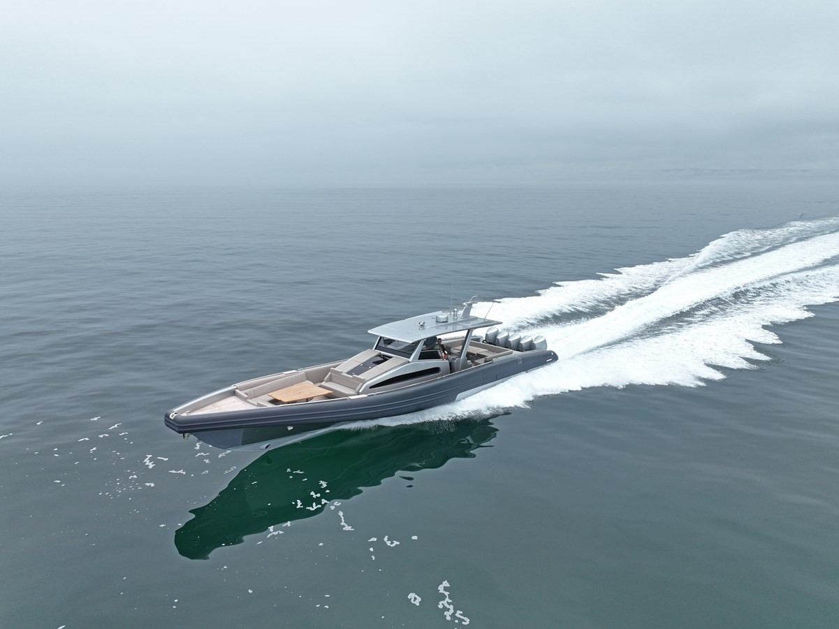 https://arconyachts.ams3.digitaloceanspaces.com/126602/conversions/large_4844834-optimize.jpg