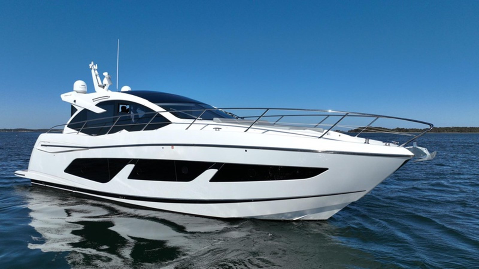 https://arconyachts.ams3.digitaloceanspaces.com/126642/conversions/large_4056658-optimize.jpg