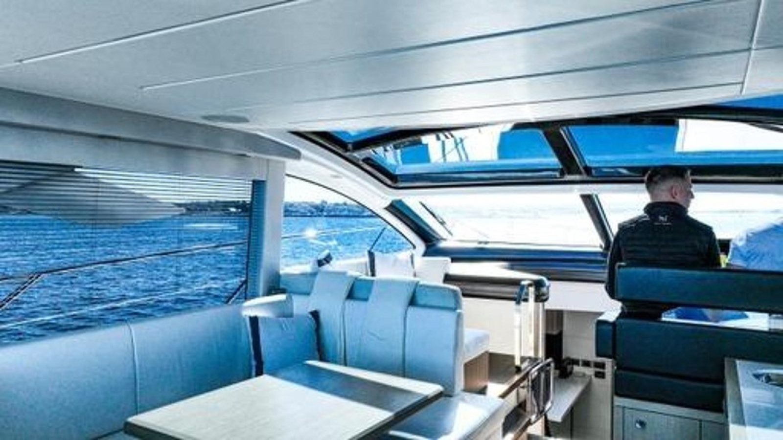 https://arconyachts.ams3.digitaloceanspaces.com/126691/conversions/large_4056676-optimize.jpg