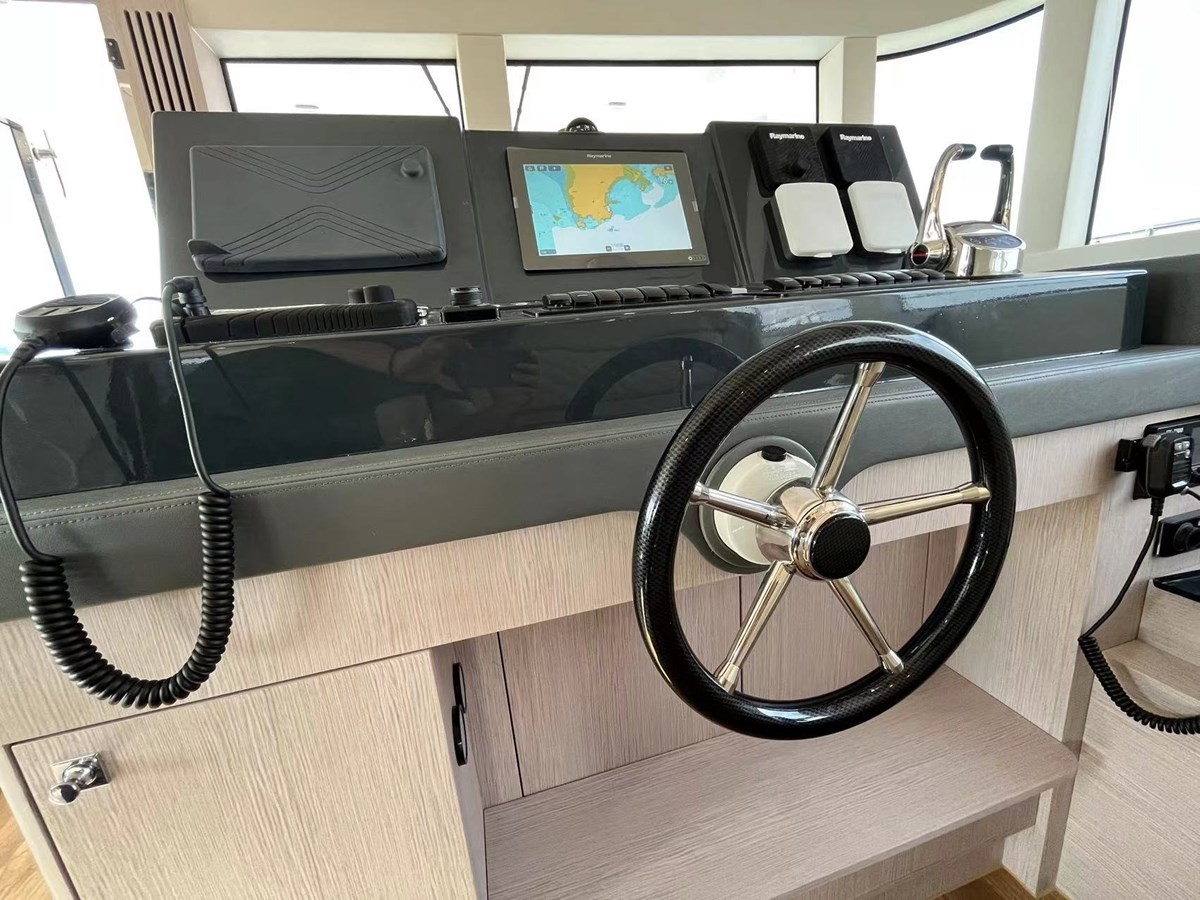 https://arconyachts.ams3.digitaloceanspaces.com/126817/conversions/large_4492981-optimize.jpg