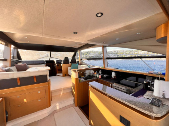 PRINCESS 52 FLYBRIDGE