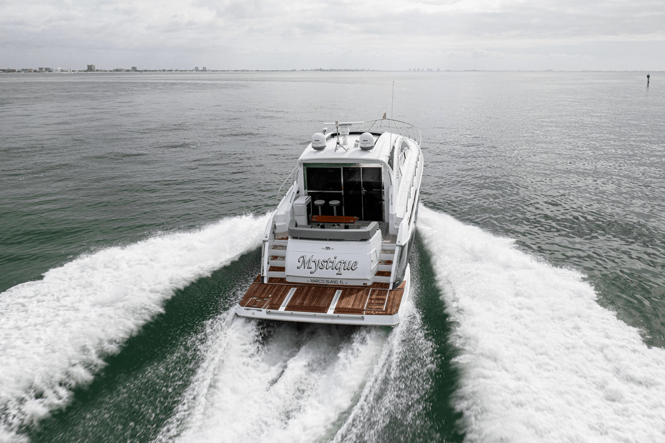 https://arconyachts.ams3.digitaloceanspaces.com/127089/conversions/large_4537759-optimize.jpg