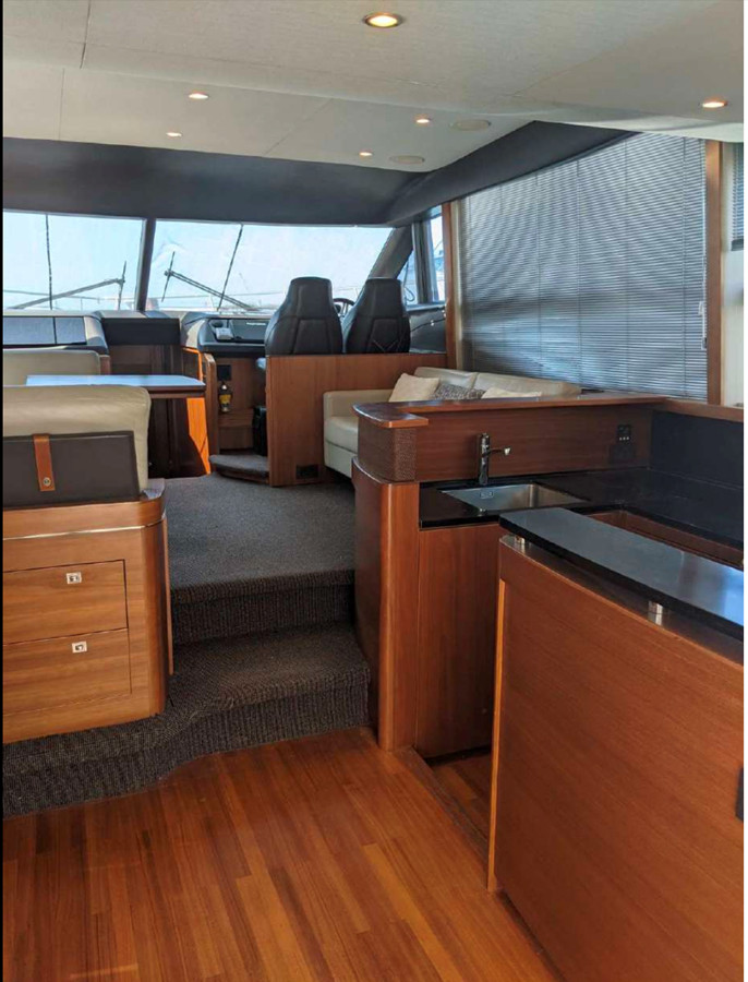 https://arconyachts.ams3.digitaloceanspaces.com/127104/conversions/large_4707754-optimize.jpg