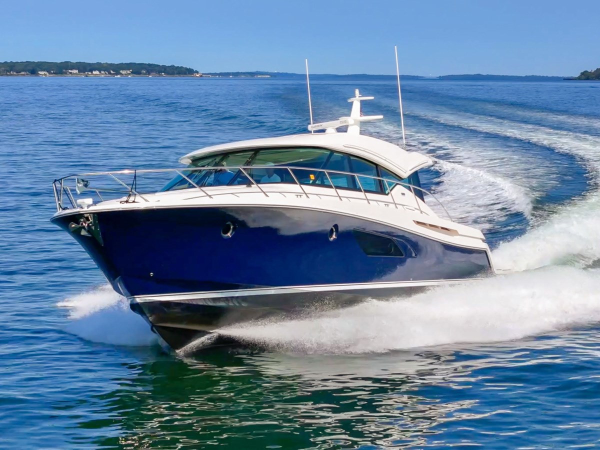 https://arconyachts.ams3.digitaloceanspaces.com/127221/conversions/large_4336716-optimize.jpg