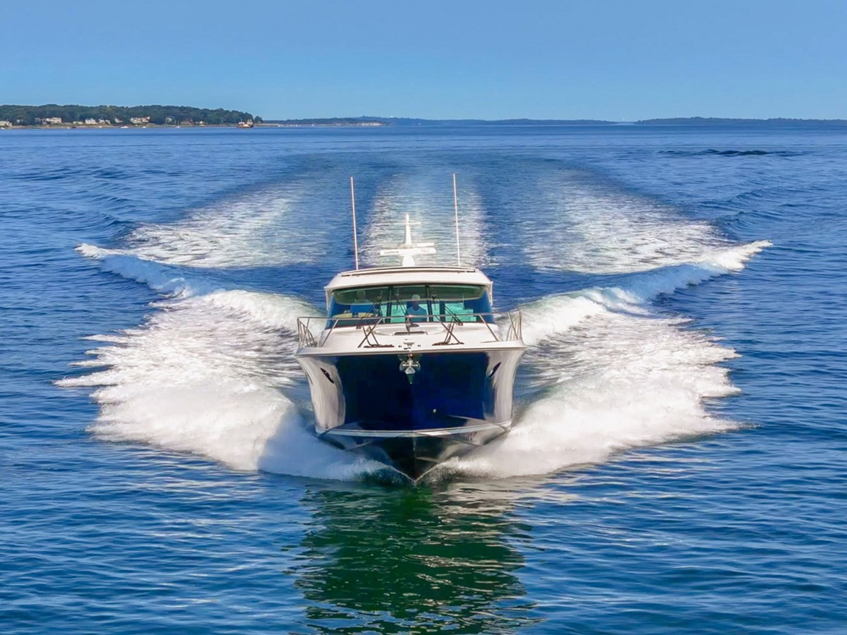 https://arconyachts.ams3.digitaloceanspaces.com/127224/conversions/large_4336717-optimize.jpg