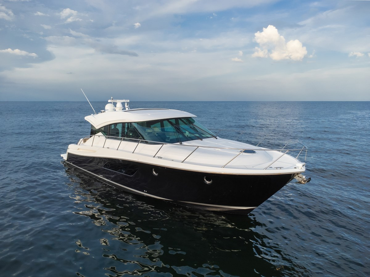 https://arconyachts.ams3.digitaloceanspaces.com/127332/conversions/large_4768683-optimize.jpg