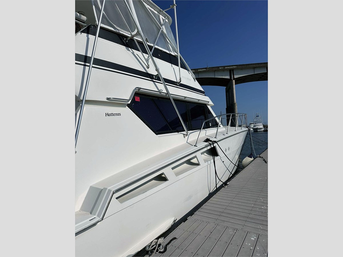 https://arconyachts.ams3.digitaloceanspaces.com/127566/conversions/large_4531679-optimize.jpg