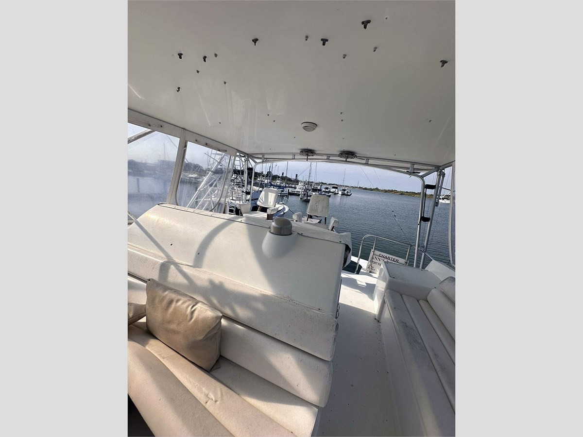 https://arconyachts.ams3.digitaloceanspaces.com/127572/conversions/large_4531681-optimize.jpg
