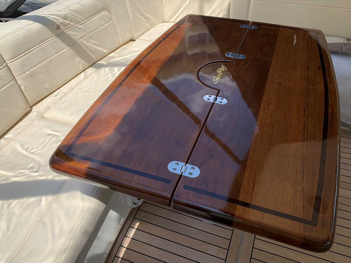 https://arconyachts.ams3.digitaloceanspaces.com/127642/conversions/large_3072460-optimize.jpg