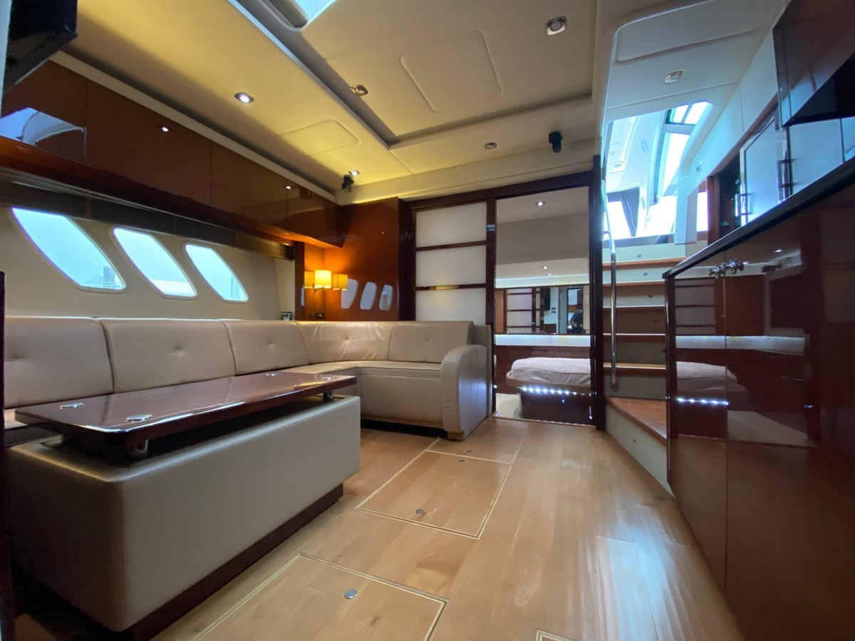 https://arconyachts.ams3.digitaloceanspaces.com/127668/conversions/large_3081970-optimize.jpg