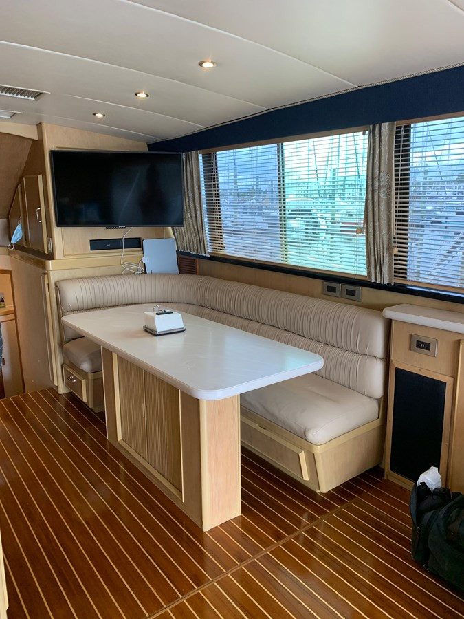 https://arconyachts.ams3.digitaloceanspaces.com/127682/conversions/large_3438486-optimize.jpg