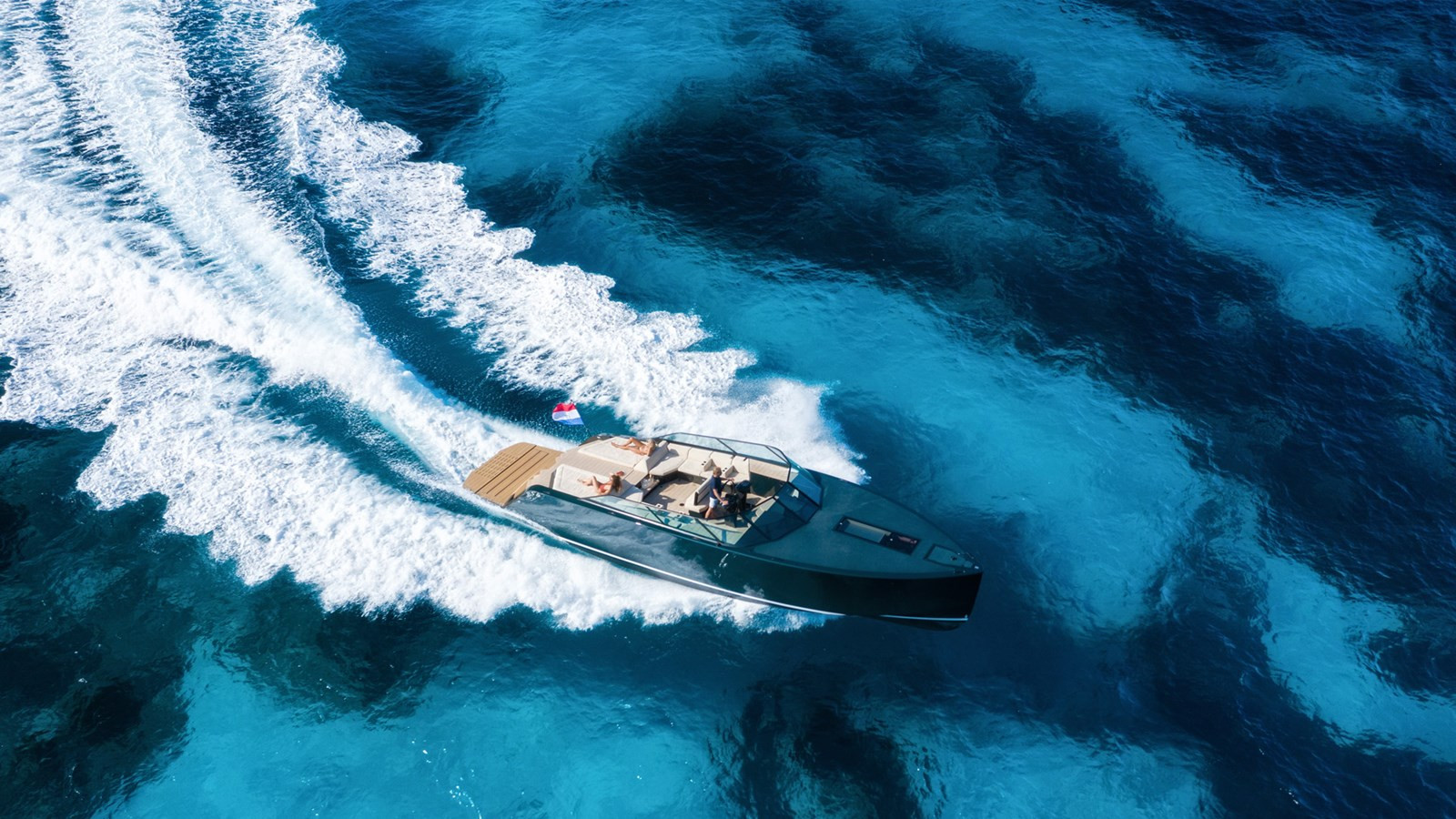 https://arconyachts.ams3.digitaloceanspaces.com/127717/conversions/large_3444851-optimize.jpg