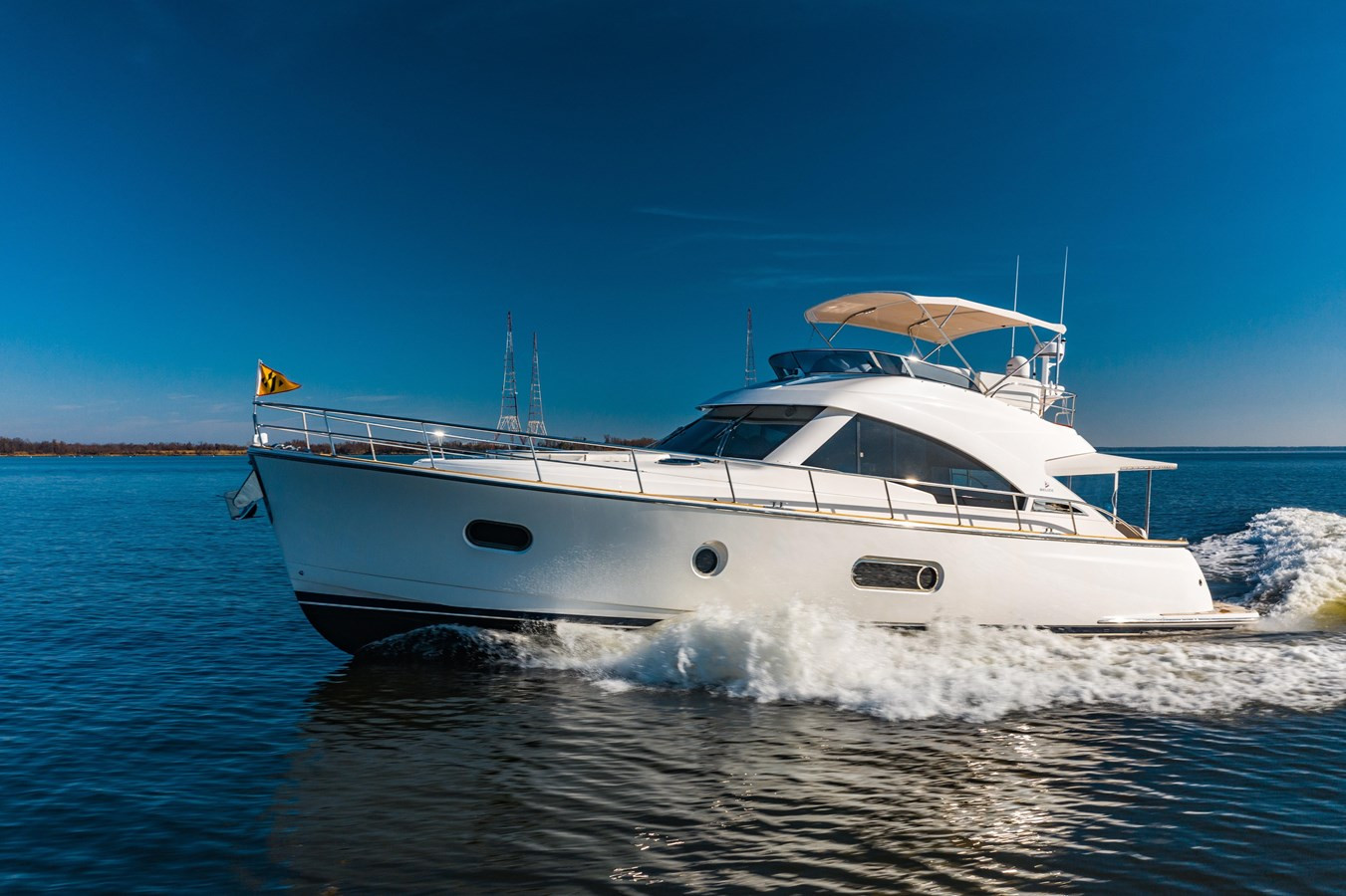 https://arconyachts.ams3.digitaloceanspaces.com/128471/conversions/large_4506295-optimize.jpg