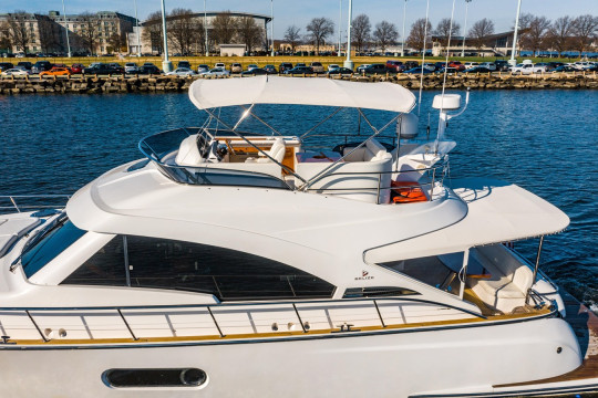 2015 BELIZE 54 DAYBRIDGE