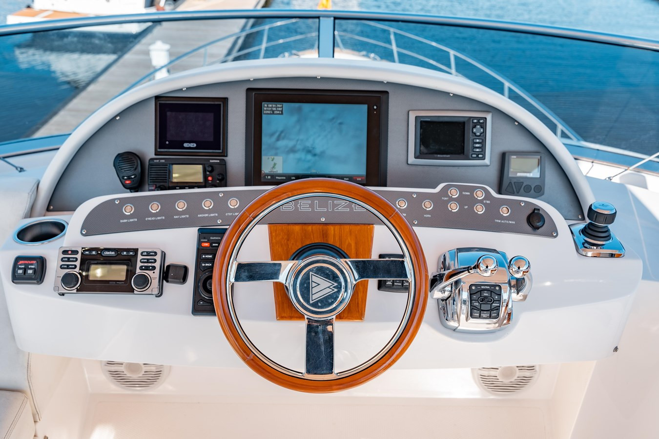 https://arconyachts.ams3.digitaloceanspaces.com/128493/conversions/large_4506307-optimize.jpg