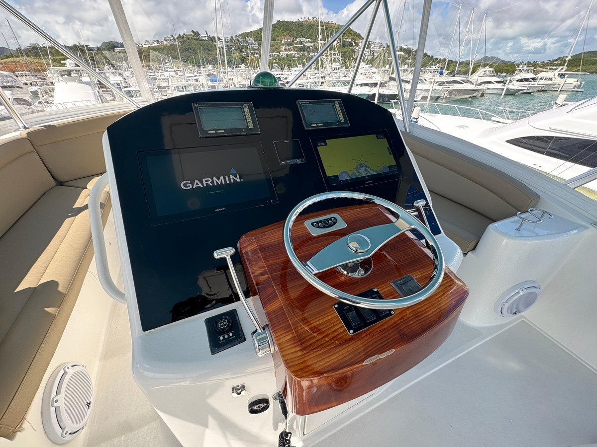 https://arconyachts.ams3.digitaloceanspaces.com/128612/conversions/large_4558693-optimize.jpg