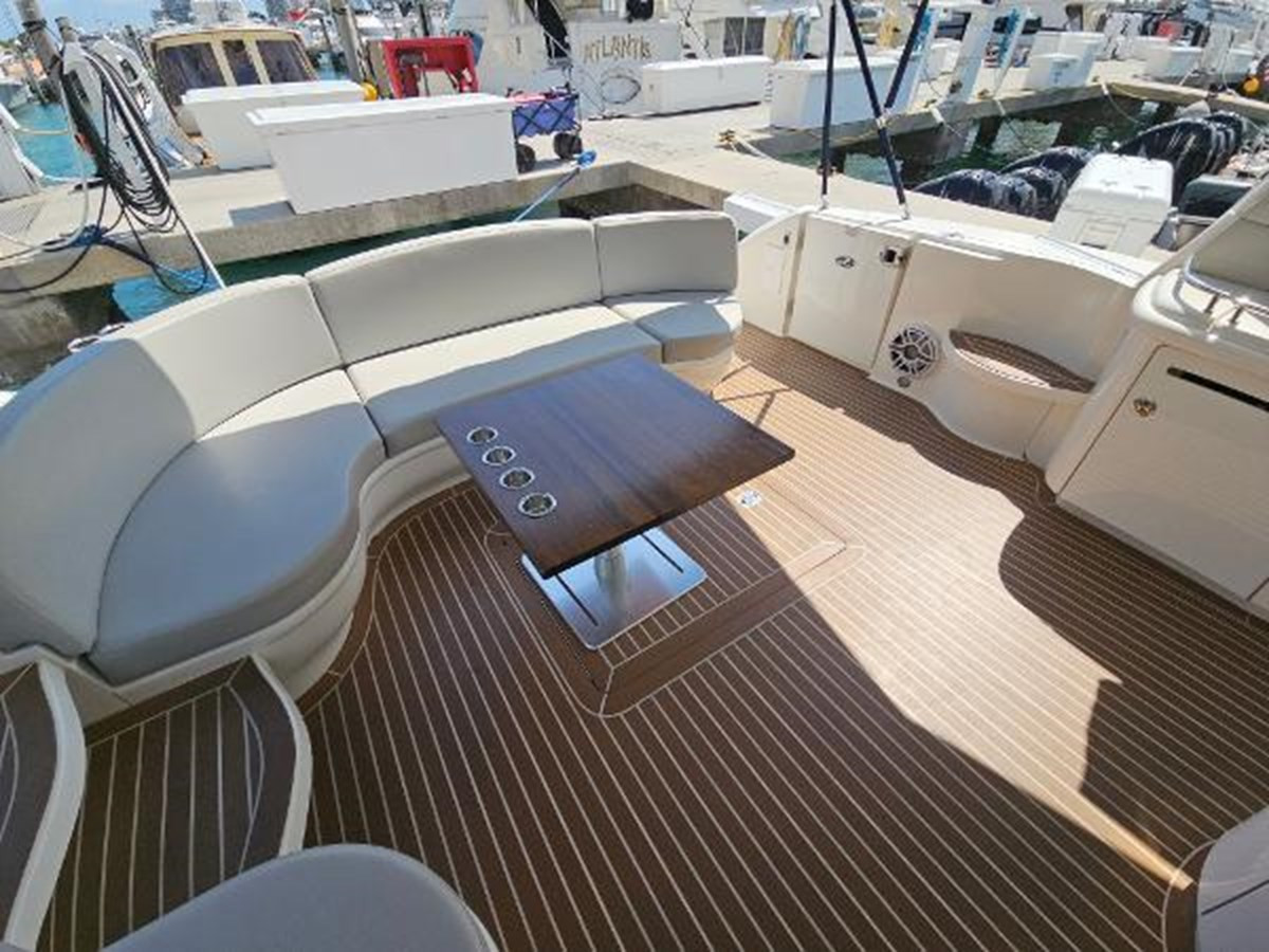 https://arconyachts.ams3.digitaloceanspaces.com/128673/conversions/large_4631293-optimize.jpg