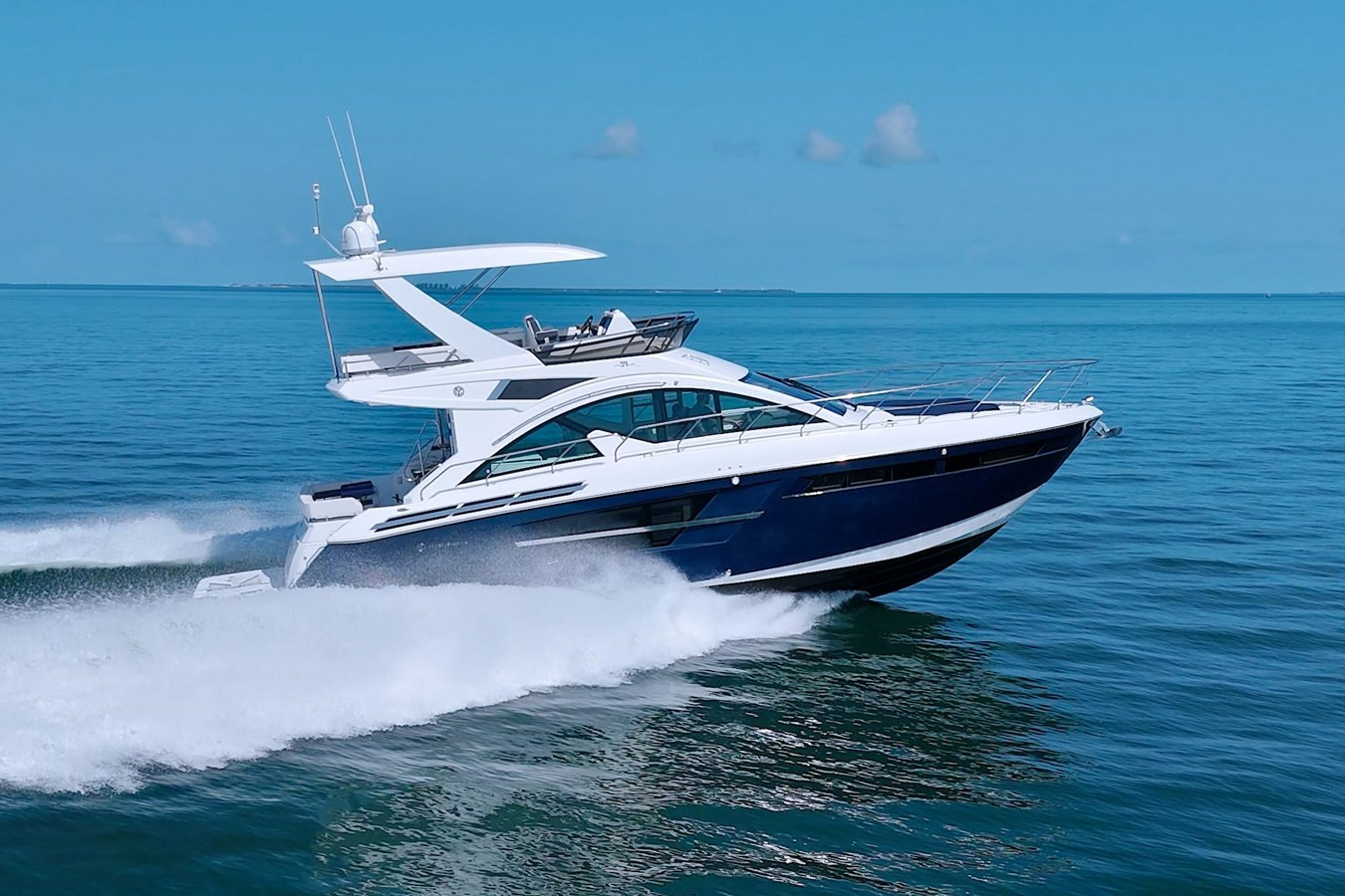 https://arconyachts.ams3.digitaloceanspaces.com/128751/conversions/large_4698153-optimize.jpg