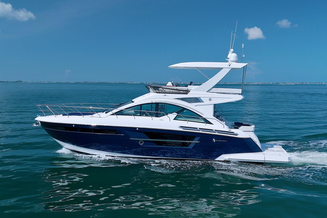 https://arconyachts.ams3.digitaloceanspaces.com/128764/conversions/large_4698158-optimize.jpg
